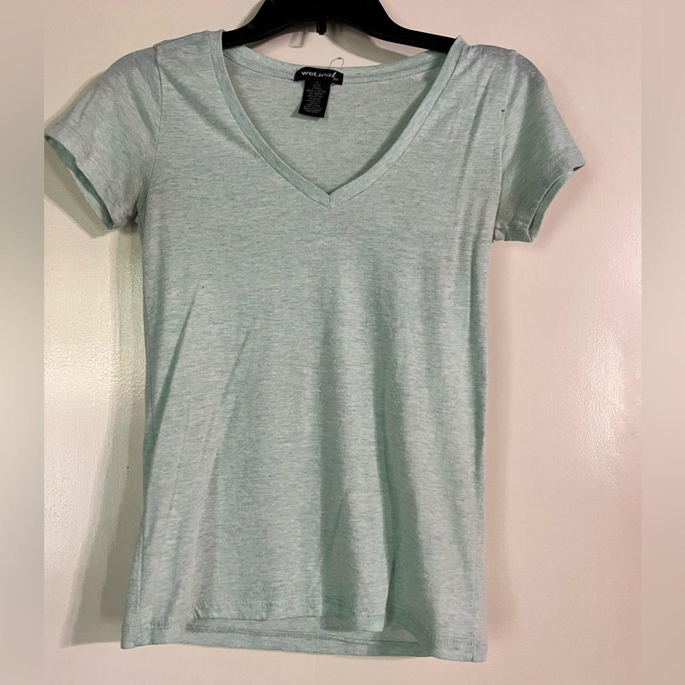 V neck t shirt